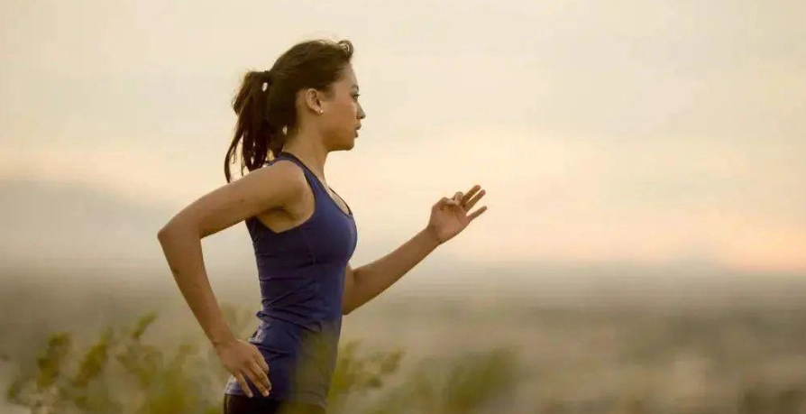 運動多久燃燒脂肪？專家揭秘黃金時間與高效方法