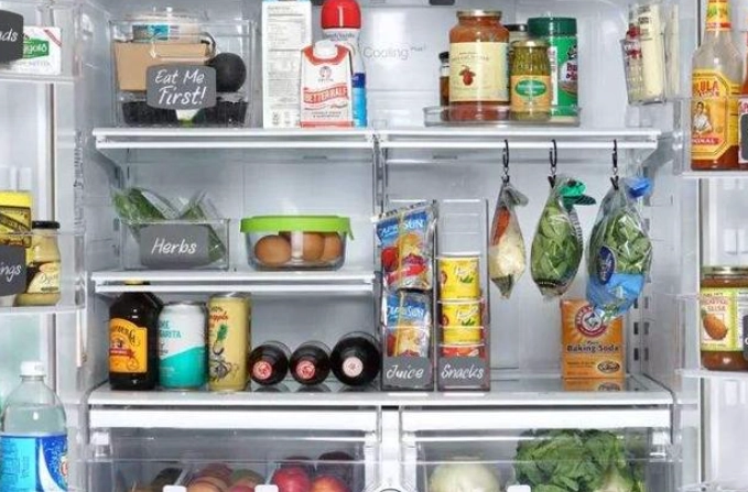 煮熟的食物放冰箱