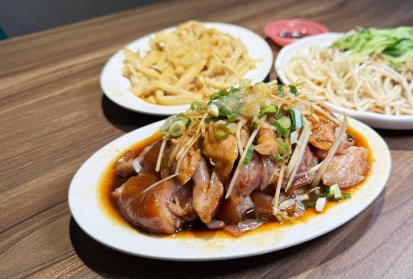 中山站排隊美食終極指南：避開人潮吃遍隱藏版好味