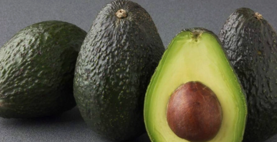 如何安全食用牛油果